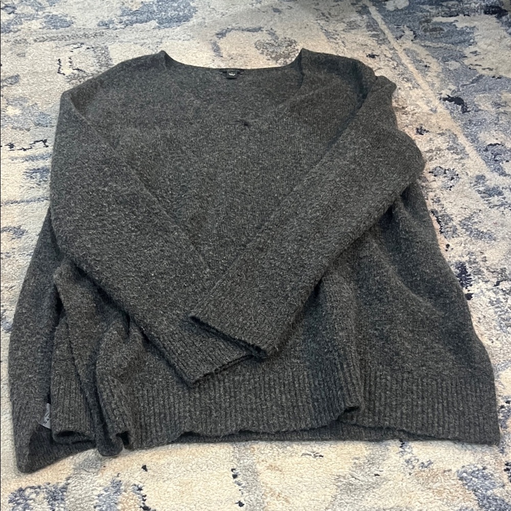 Women’s Gray Sweater